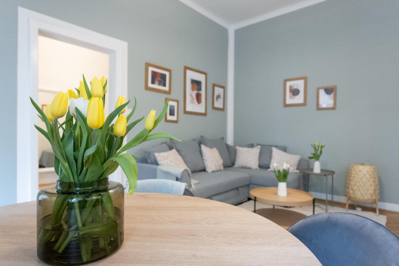 With Balcony - Trendy Neighborhood Appartement